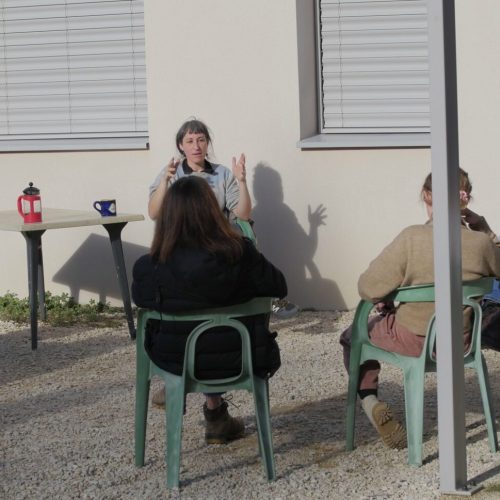 Élise Hug, les étudiant·e·s du master 2 documentaire de création (option production - distribution) et les stagiaires de la formation Les fondamentaux de la production © Emmanuel Roy